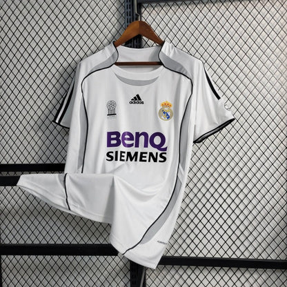 Camiseta Real Madrid Local Retro 2006/07 Versión Fan