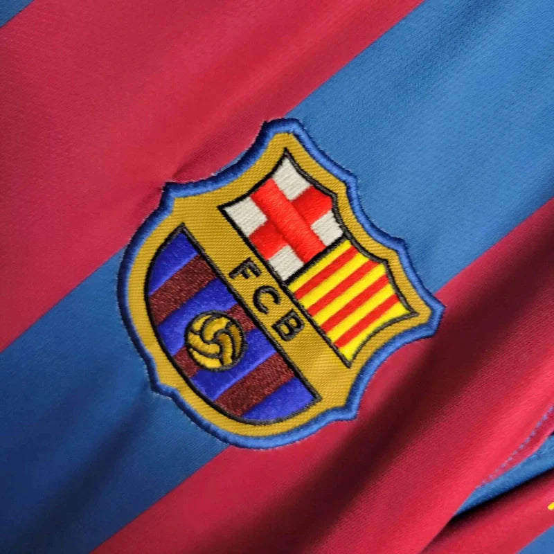 Camiseta FC Barcelona Local Manga Larga Retro 2005/06
