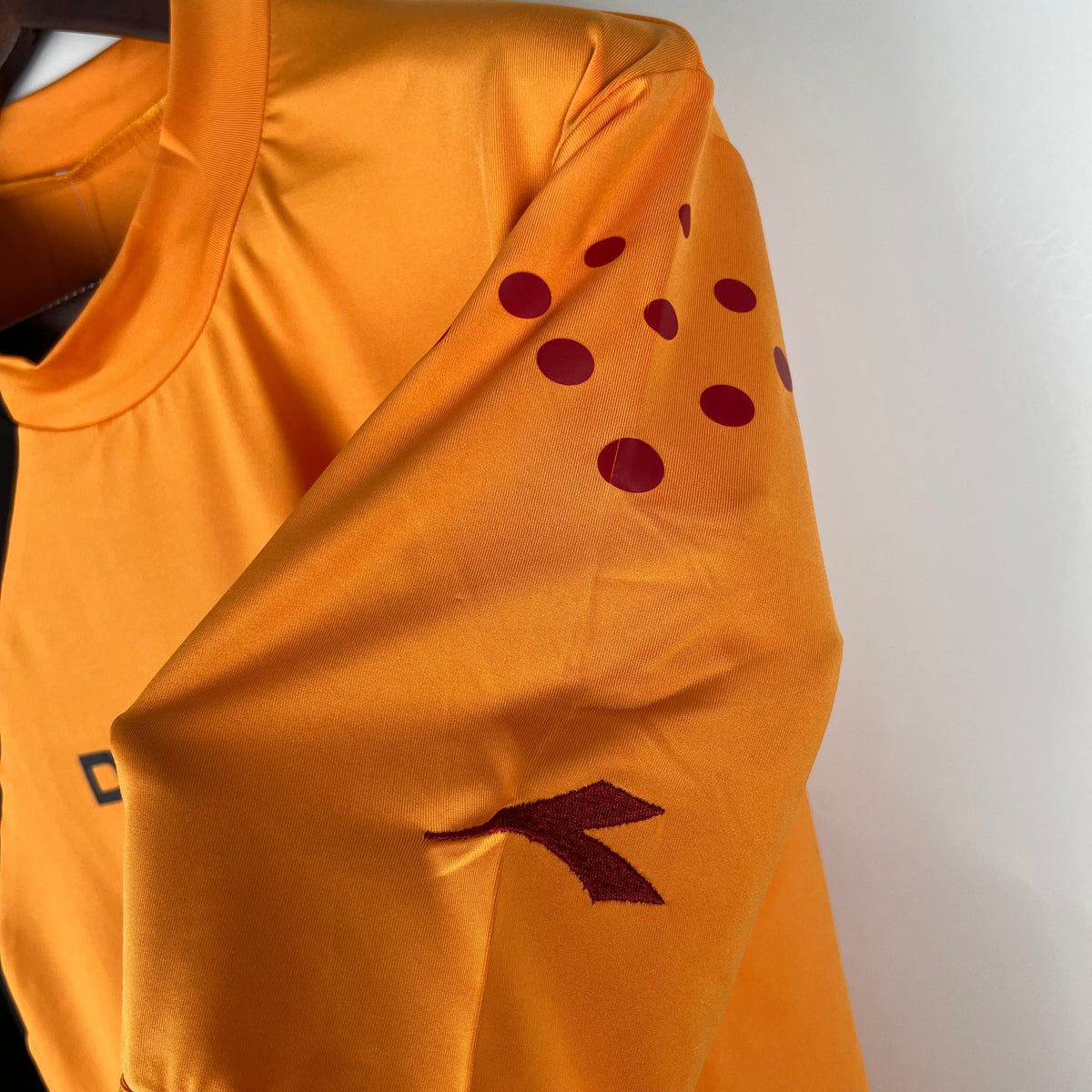 Camiseta AS Roma Local Retro 2005/06