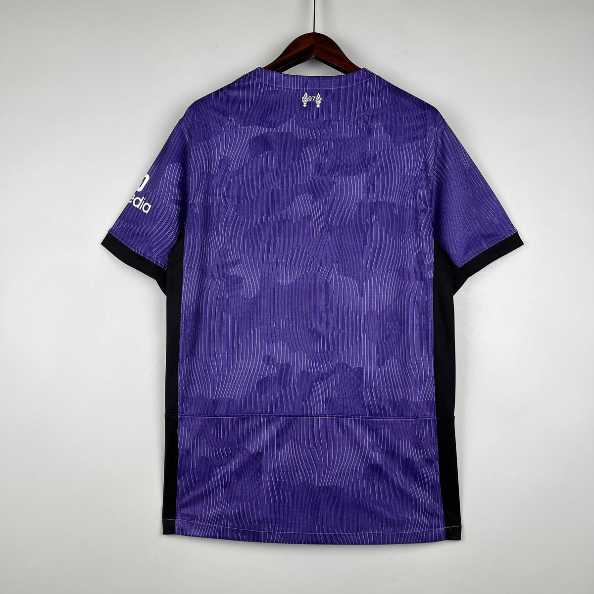 Camiseta Liverpool Tercera 2023/24 Versión Fan