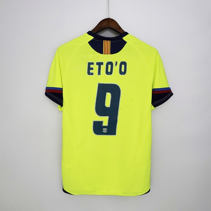 Camiseta FC Barcelona Visita Retro 2005/06