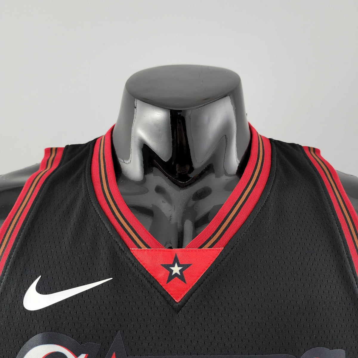 Camiseta Philadelphia 76ers Allen Iverson Negra