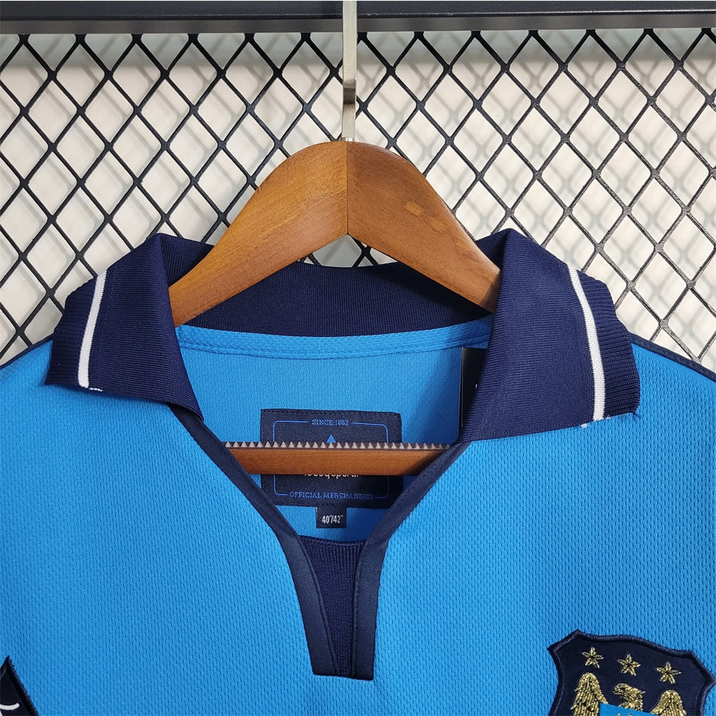 Camiseta Manchester City Retro 2001/02