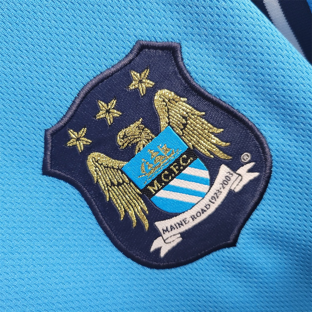 Camiseta Manchester City Retro 2001/02
