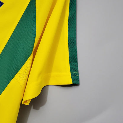 Camiseta Brasil Local Retro 2002